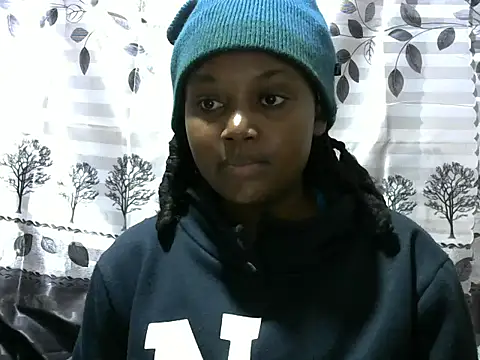 Snapshot of Sweet_kelsiey chatting on February 5, 11:50 pm Sweet kelsiey online show from February 5, 11:50 pm