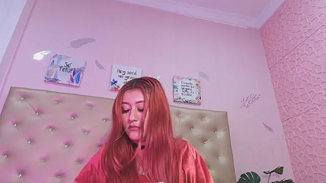 Snapshot of paulinasaeEnz chatting on February 14, 11:31 am paulinasaeEnz online show from February 14, 11:31 am