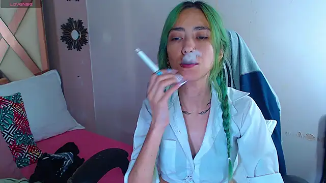 Snapshot of Erika_Stevens chatting on September 27, 12:48 am Erika Stevens online show from September 27, 12:48 am