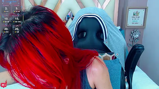 Snapshot of Erika_Stevens chatting on March 27, 3:45 pm Erika Stevens online show from March 27, 3:45 pm