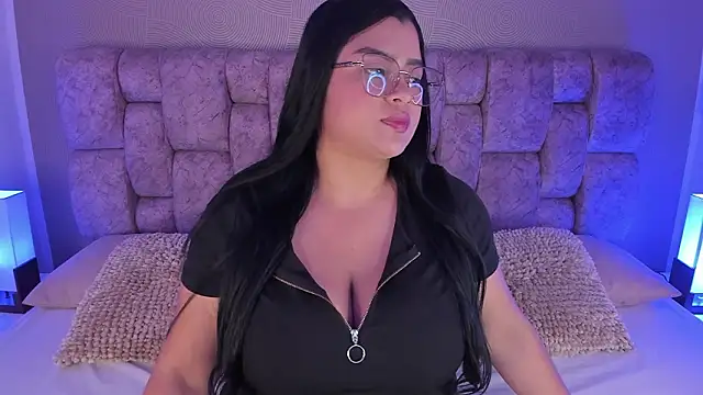 Emilyboobss online show from March 5, 4:30 am