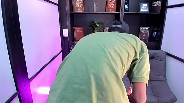 JacksonMuller  online show from October 27, 1:04 pm