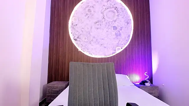 Snapshot of JacksonMuller_ chatting on February 26, 1:43 pm JacksonMuller online show from February 26, 1:43 pm