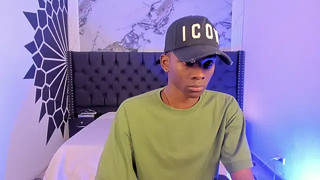 Snapshot of JacksonMuller_ chatting on March 3, 1:28 pm JacksonMuller online show from March 3, 1:28 pm