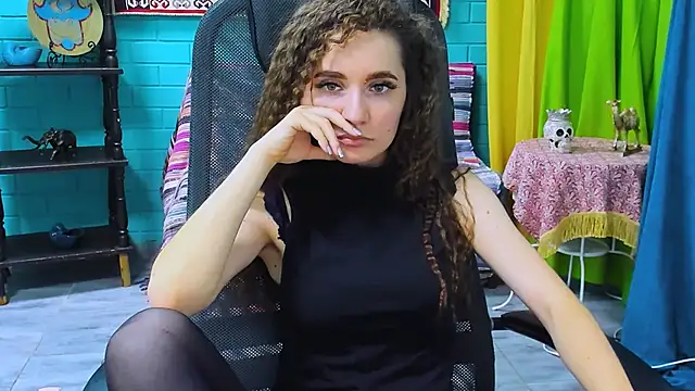 Miss Barbara  online show from January 30, 6:32 pm