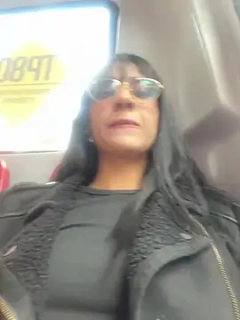 Snapshot of valentinabaez chatting on February 26, 4:45 pm valentinabaez online show from February 26, 4:45 pm