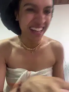 Snapshot of valentinabaez chatting on March 5, 1:39 pm valentinabaez online show from March 5, 1:39 pm