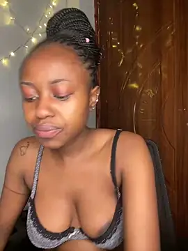 hot daily online show from December 13, 4:49 pm