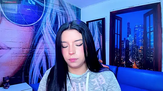 Snapshot of Small_naughty_ chatting on January 4, 2:14 pm Small naughty online show from January 4, 2:14 pm