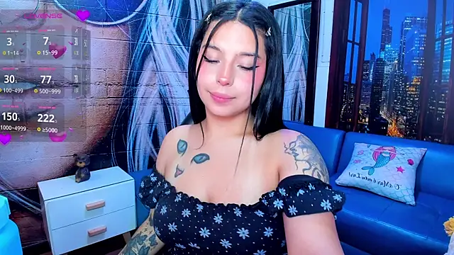 Snapshot of Small_naughty_ chatting on February 1, 5:16 pm Small naughty online show from February 1, 5:16 pm
