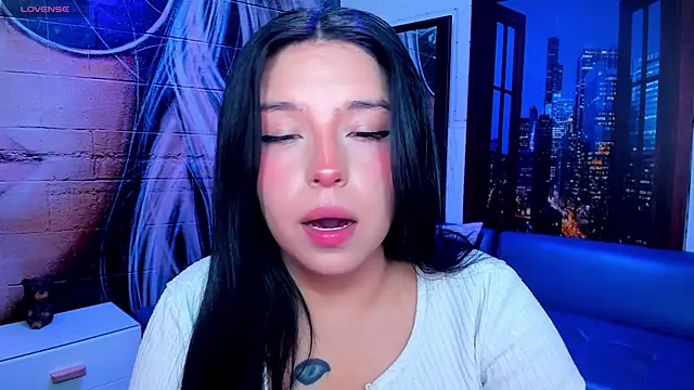 Snapshot of Small_naughty_ chatting on February 7, 2:04 pm Small naughty online show from February 7, 2:04 pm