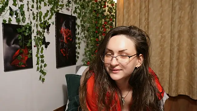 Snapshot of NaughtYHomemadE chatting on October 9, 10:30 pm NaughtYHomemadE online show from October 9, 10:30 pm