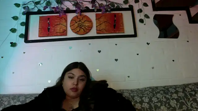dreamgirl sweet online show from May 20, 3:56 am