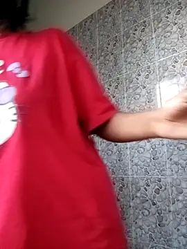 Snapshot of Anusri- chatting on February 1, 10:14 am Anusri- online show from February 1, 10:14 am