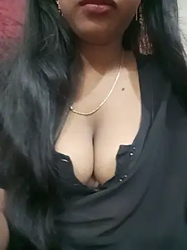 Snapshot of Anusri- chatting on June 5, 9:53 pm Anusri- online show from June 5, 9:53 pm