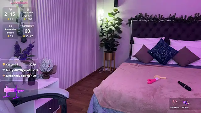 XtraHotX online show from January 12, 7:21 am