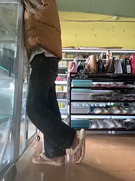 Rosa 998 online show from December 18, 1:26 am