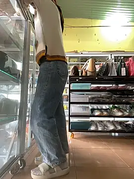 Rosa 998 online show from January 18, 1:30 am