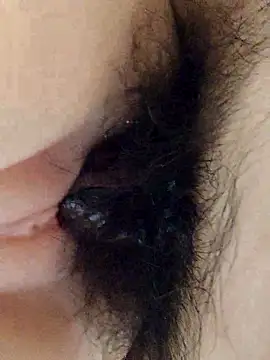 Snapshot of Beijing2000 chatting on February 24, 12:30 am Beijing2000 online show from February 24, 12:30 am