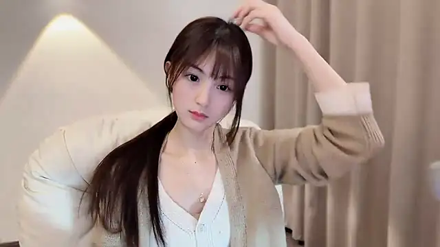 SHUIshui  online show from March 14, 2:55 pm