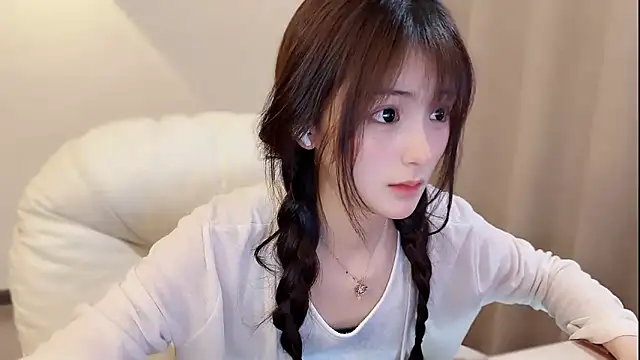 SHUIshui  online show from April 3, 2:04 pm