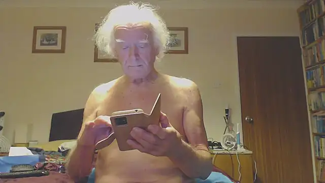 WaverlyKernow online show from January 13, 8:05 am