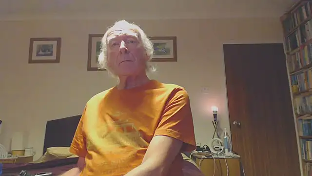 WaverlyKernow online show from January 26, 8:36 am