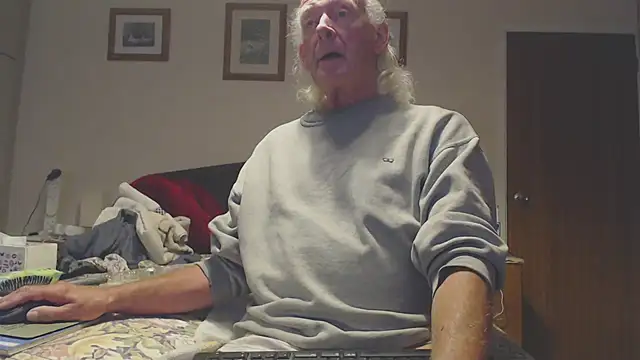 WaverlyKernow online show from September 14, 2:16 pm