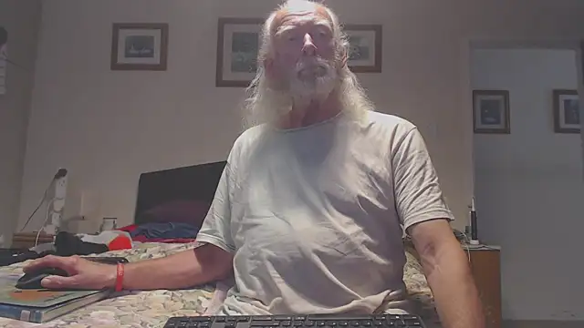 WaverlyKernow online show from May 24, 6:40 am