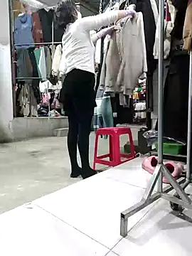  Vitamin Sex  online show from January 4, 1:31 am