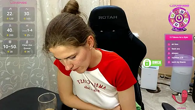 Snapshot of mag1c_eyes1 chatting on May 14, 4:14 pm mag1c eyes1 online show from May 14, 4:14 pm