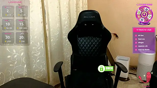 Snapshot of mag1c_eyes1 chatting on May 18, 7:31 pm mag1c eyes1 online show from May 18, 7:31 pm