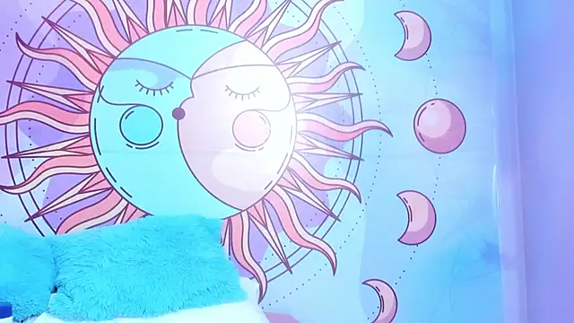 Snapshot of luna_hoott chatting on March 10, 1:05 pm luna hoott online show from March 10, 1:05 pm