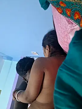 Crezy-Queen01 online show from October 7, 3:53 pm