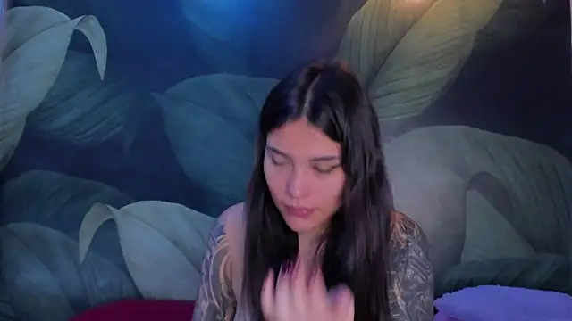 Snapshot of sweett_dirty chatting on October 30, 12:28 pm sweett dirty online show from October 30, 12:28 pm