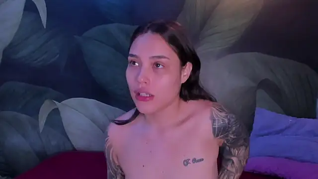 Snapshot of sweett_dirty chatting on November 14, 12:26 pm sweett dirty online show from November 14, 12:26 pm