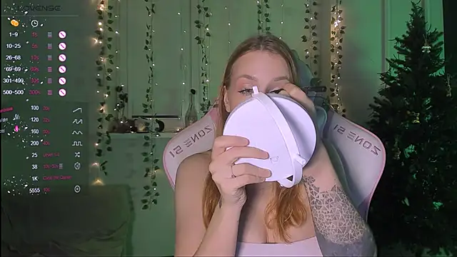 Snapshot of Anice_ chatting on December 27, 12:50 am Anice online show from December 27, 12:50 am