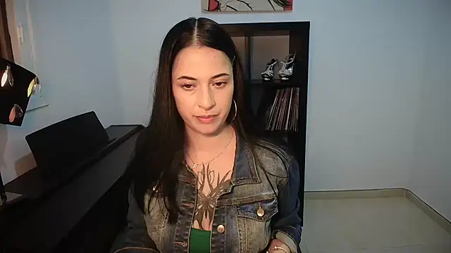 Windy butterfly online show from September 28, 5:51 pm