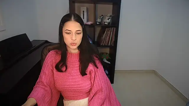 Windy butterfly online show from October 14, 8:53 pm