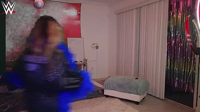 Aprilreign online show from February 7, 11:52 pm