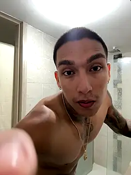 sendfer online show from November 20, 9:47 pm