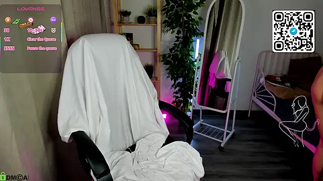 Aly Alyc online show from March 19, 12:03 am