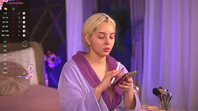 VictoriaMorrone online show from February 27, 3:25 am