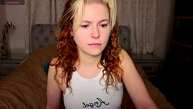 rocky foxy online show from March 12, 2:12 pm