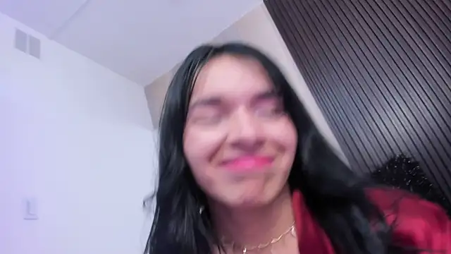 Snapshot of _shantal_smith chatting on January 24, 11:34 pm shantal smith online show from January 24, 11:34 pm