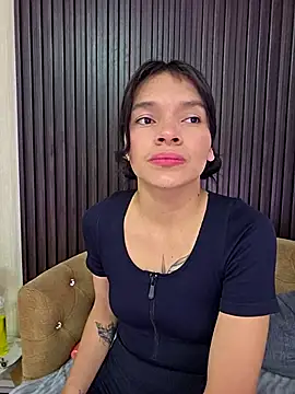 Snapshot of _shantal_smith chatting on September 10, 4:51 pm shantal smith online show from September 10, 4:51 pm