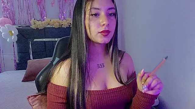 Lia 14  online show from October 16, 6:09 pm