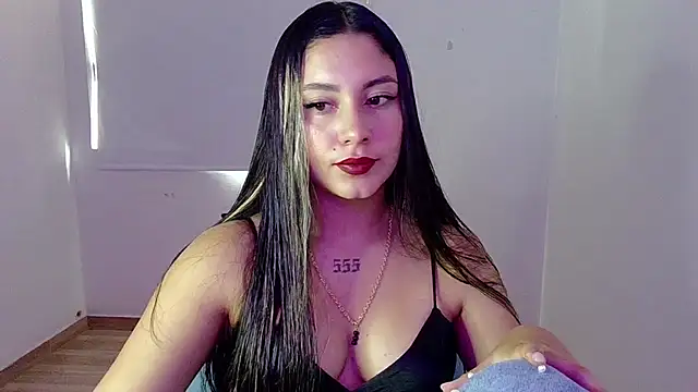 Lia 14  online show from January 15, 6:44 pm