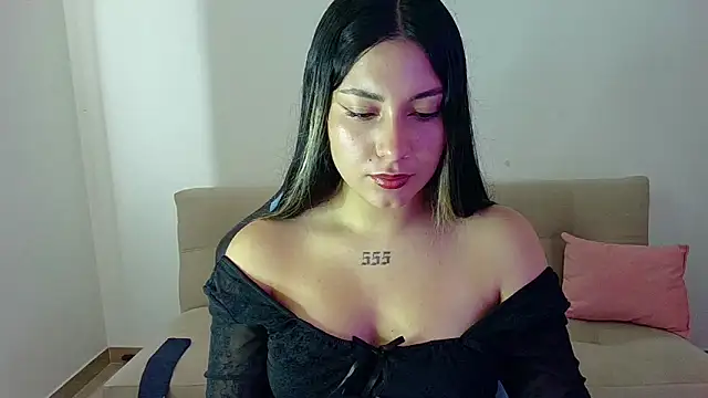 Snapshot of Lia_14_ chatting on April 14, 5:08 pm Lia 14 online show from April 14, 5:08 pm
