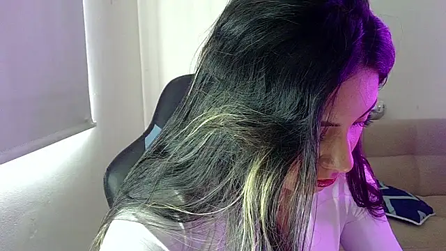 Snapshot of Lia_14_ chatting on June 30, 8:54 pm Lia 14 online show from June 30, 8:54 pm